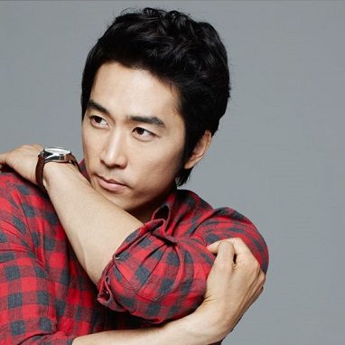 194908_247787545351884_3665