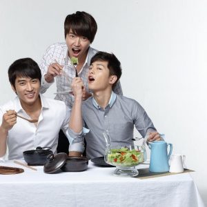 425889_377161365629581_1449818197_n