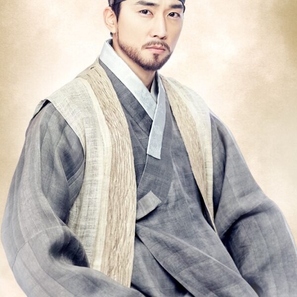 CH35783224_w666_h968